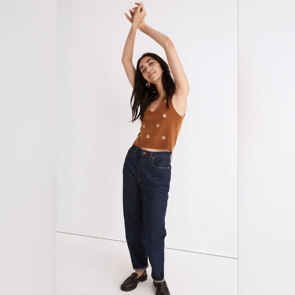 NWT: Madewell Floral-Embroidered V-Neck Sweater Tank - Picture 2 of 8